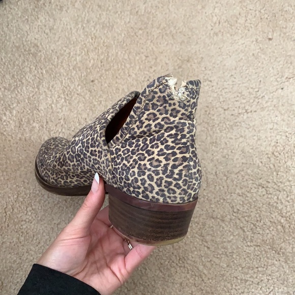 Lucky brand Leopard Print Ankle Booties - Picture 4 of 4